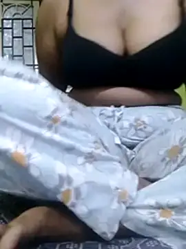 Tamilpriya46 online show from 21, 10, 2025