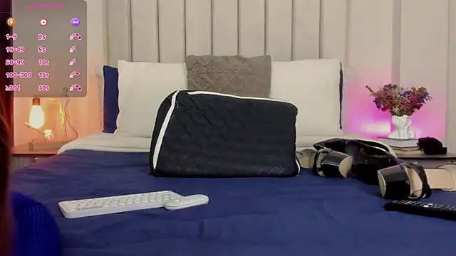 romina-brunette online show from 13, 2, 2026