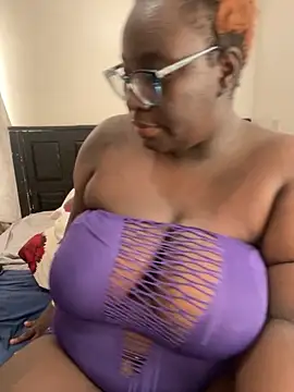 Toomuch Squirt online show from 5, 2, 2026