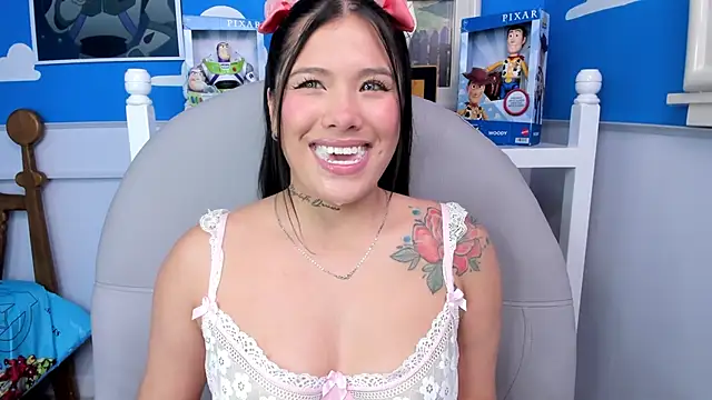 Snapshot of miss_keisi chatting on 3, 2, 2025 miss keisi online show from 3, 2, 2025