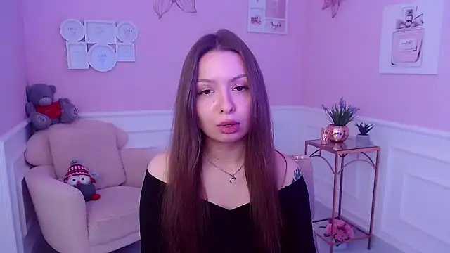 LucySkilar online show from 26, 1, 2025