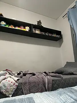 Snapshot of KyKa02 chatting on 8, 3, 2025 KyKa02 online show from 8, 3, 2025