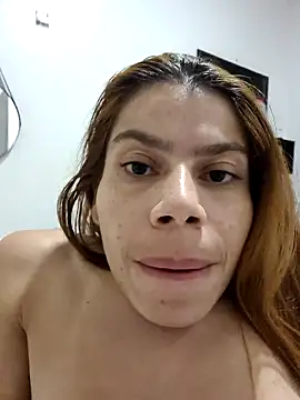 Snapshot of KyKa02 chatting on 3, 10, 2025 KyKa02 online show from 3, 10, 2025