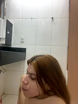 Snapshot of KyKa02 chatting on 19, 11, 2025 KyKa02 online show from 19, 11, 2025