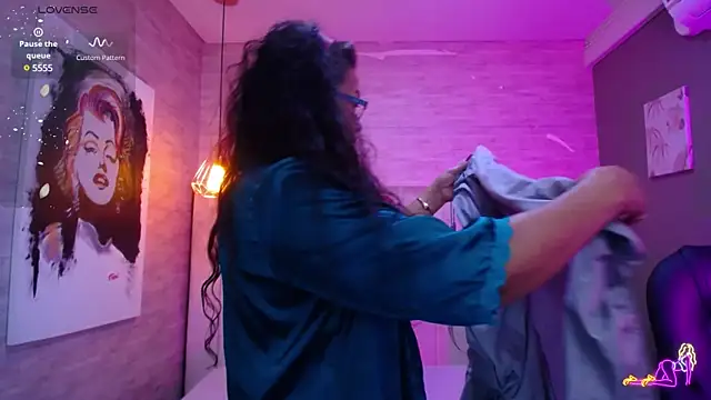 MaturePure online show from 10, 2, 2025