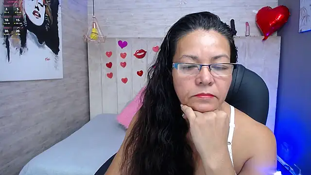 MaturePure online show from 8, 3, 2025