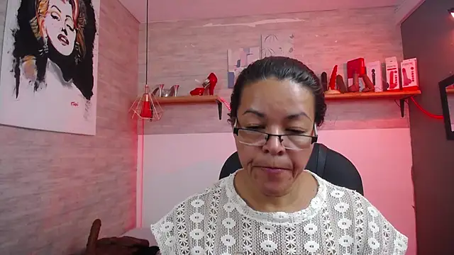 MaturePure online show from 2, 11, 2025