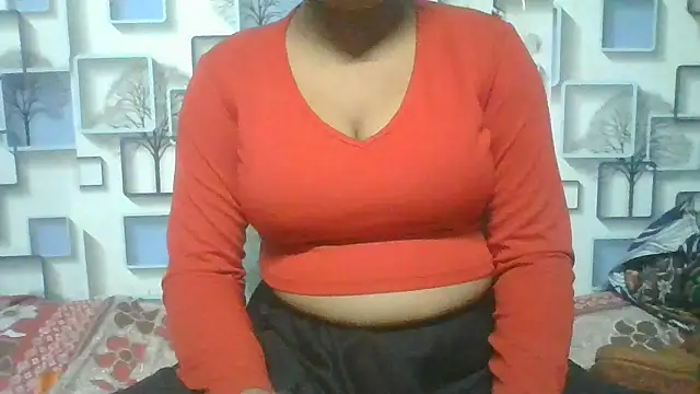 Snapshot of Sexy_rosyyyy chatting on 6, 12, 2024 Sexy rosyyyy online show from 6, 12, 2024