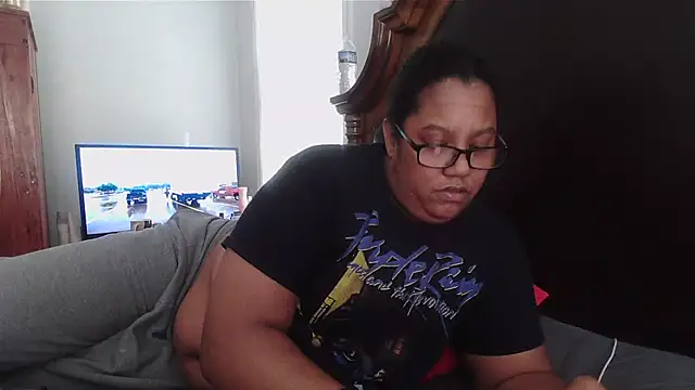 ebonyred online show from 20, 2, 2025