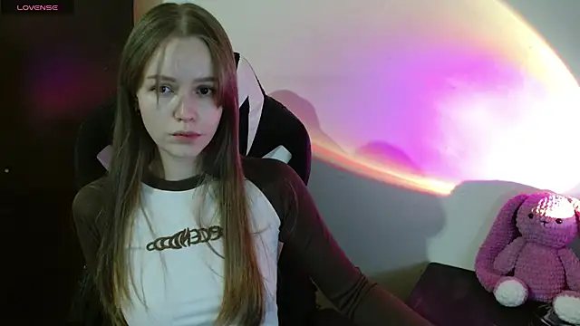 amelia sweeti online show from 6, 4, 2026