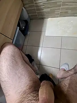 Snapshot of doudoucharlyc4 chatting on 10, 3, 2025 doudoucharlyc4 online show from 10, 3, 2025