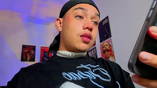 Snapshot of GaelOconner chatting on 5, 11, 2025 GaelOconner online show from 5, 11, 2025