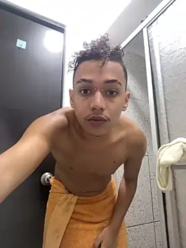 Snapshot of GaelOconner chatting on 14, 11, 2025 GaelOconner online show from 14, 11, 2025