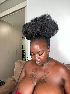 Honeycoco0211 online show from 27, 3, 2026