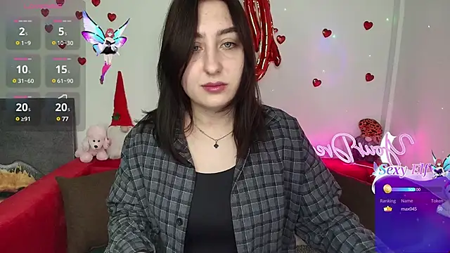 Snapshot of ElmiraPowers chatting on 5, 2, 2025 ElmiraPowers online show from 5, 2, 2025