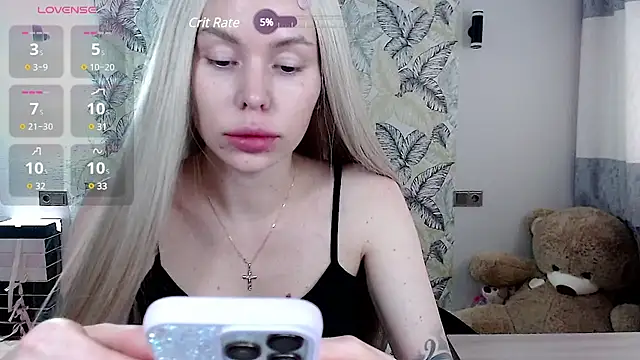 Snapshot of Marmalade_Fox chatting on 28, 1, 2025 Marmalade Fox online show from 28, 1, 2025