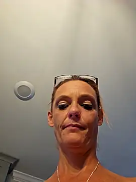 Snapshot of Dixiefaye_Pika chatting on 2, 3, 2025 Dixiefaye Pika online show from 2, 3, 2025