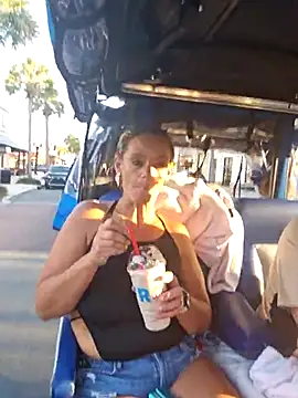 Dixiefaye Pika online show from 20, 11, 2025