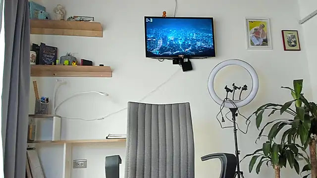 manucute 23  online show from 6, 11, 2025