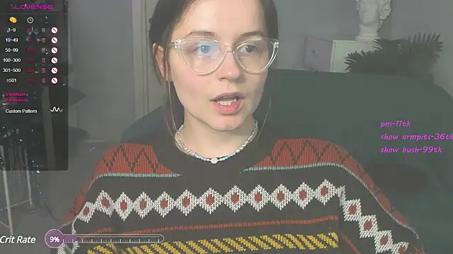 Snapshot of reb_luvng chatting on 8, 1, 2025 reb luvng online show from 8, 1, 2025