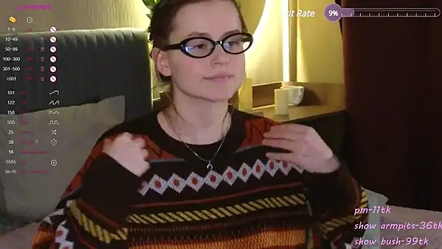 Snapshot of reb_luvng chatting on 4, 2, 2025 reb luvng online show from 4, 2, 2025