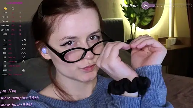 Snapshot of reb_luvng chatting on 7, 2, 2025 reb luvng online show from 7, 2, 2025