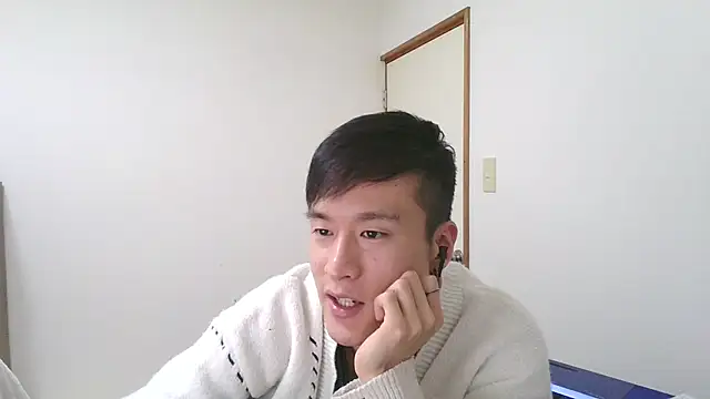 Snapshot of IroManager chatting on 8, 12, 2024 IroManager online show from 8, 12, 2024