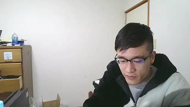 Snapshot of IroManager chatting on 6, 1, 2025 IroManager online show from 6, 1, 2025