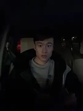 Snapshot of IroManager chatting on 13, 1, 2025 IroManager online show from 13, 1, 2025