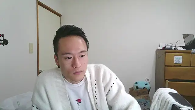 Snapshot of IroManager chatting on 5, 2, 2025 IroManager online show from 5, 2, 2025