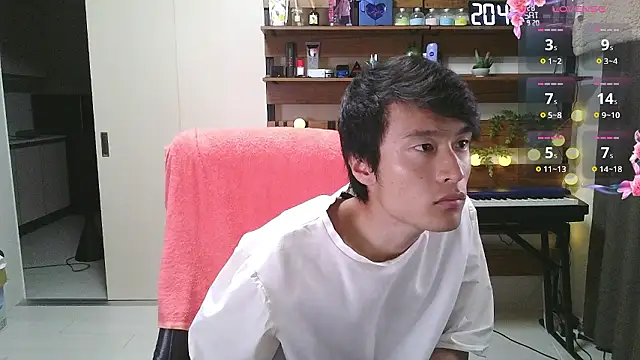 Snapshot of IroManager chatting on 20, 9, 2025 IroManager online show from 20, 9, 2025