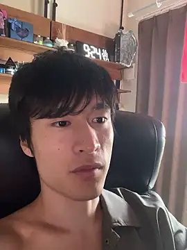 Snapshot of IroManager chatting on 27, 9, 2025 IroManager online show from 27, 9, 2025