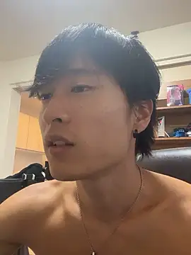 Snapshot of IroManager chatting on 4, 10, 2025 IroManager online show from 4, 10, 2025