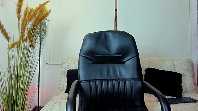 Snapshot of Irina_bx chatting on 29, 4, 2026 Irina bx online show from 29, 4, 2026