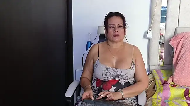 Kaily jonness online show from 31, 1, 2025