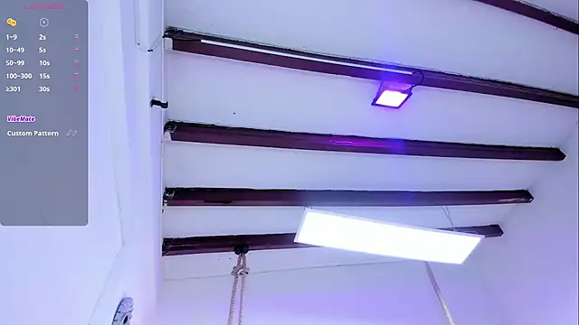 Oriana Guzman online show from 3, 1, 2025