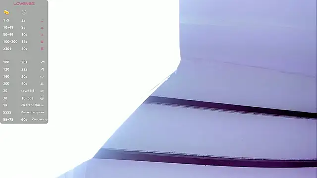 Oriana Guzman online show from 5, 1, 2025