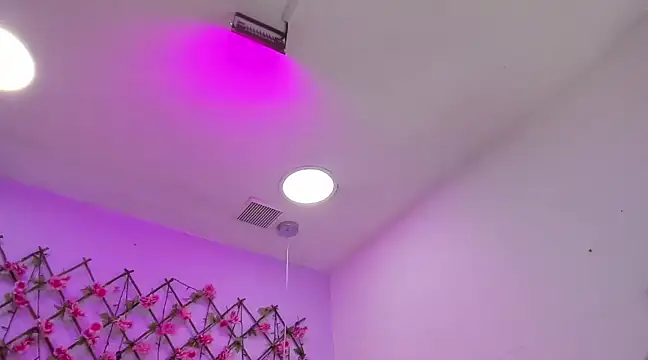 Oriana Guzman online show from 16, 3, 2025