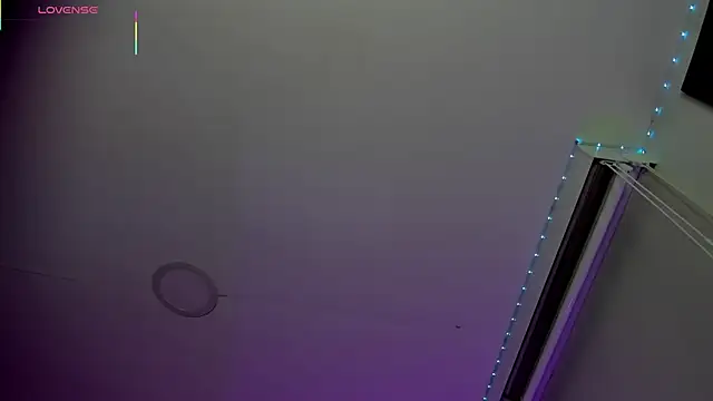 Oriana Guzman online show from 18, 2, 2026