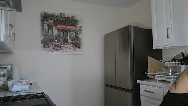 NatalieKneals online show from 3, 11, 2025