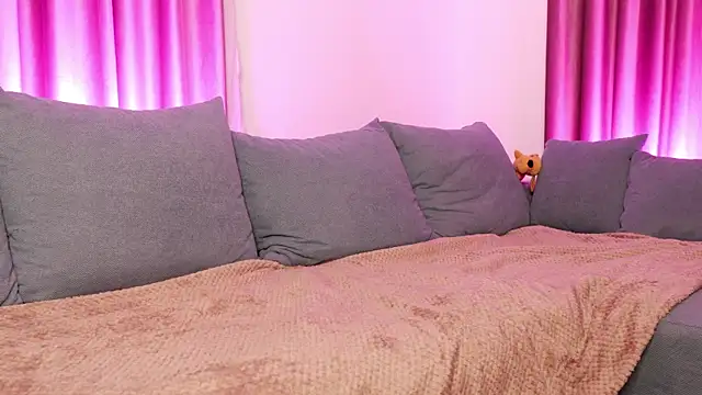 BaayBee   online show from 23, 11, 2025