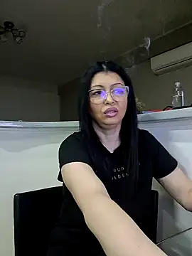 Milf Abigail online show from 22, 2, 2025