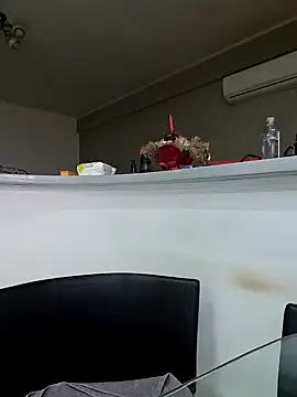 Milf Abigail online show from 17, 3, 2025