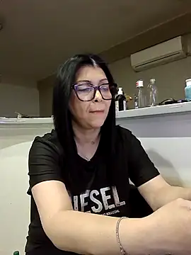 Milf Abigail online show from 21, 12, 2025