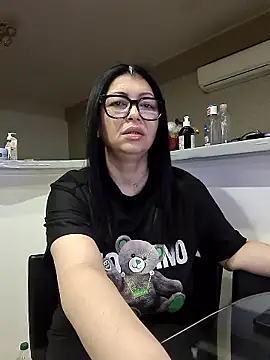 Milf Abigail online show from 6, 1, 2026