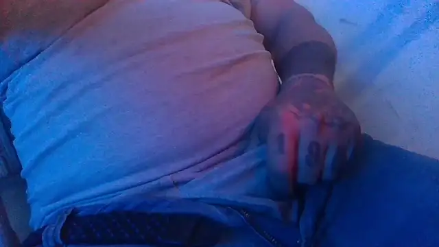 Snapshot of AlanDickson chatting on 9, 2, 2026 AlanDickson online show from 9, 2, 2026