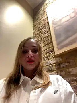 Snapshot of LadyTatiana_Madam chatting on 3, 12, 2024 LadyTatiana Madam online show from 3, 12, 2024