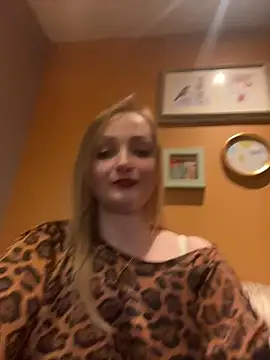 Snapshot of LadyTatiana_Madam chatting on 8, 3, 2025 LadyTatiana Madam online show from 8, 3, 2025