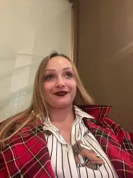 Snapshot of LadyTatiana_Madam chatting on 27, 9, 2025 LadyTatiana Madam online show from 27, 9, 2025