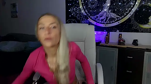 SexxyLiviaa online show from 9, 11, 2025